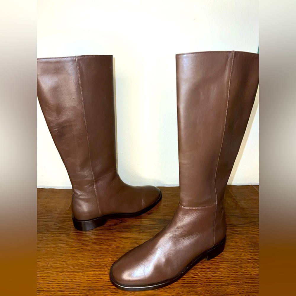 795$ Stuart Weitzman Keelan Zip Boot Style Color Walnut brown Sz 5.5